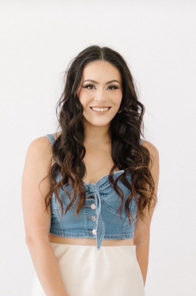 Thalia Garcia headshot